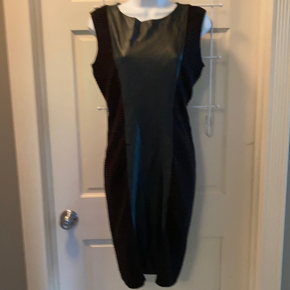 NEW CALVIN KLEN FAUX LEATHER PANEL BLACK SHEATH DRESS